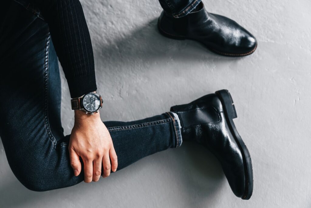 Botines de piel y reloj